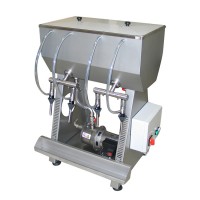 四頭葡萄酒灌裝機(jī)