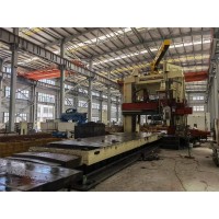 3.2mX10m數控龍門鏜銑床對外加工